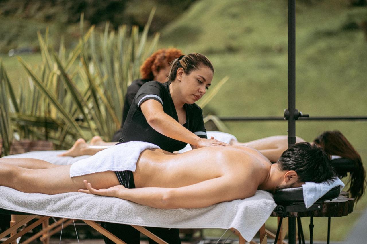 Domus Glamping Guatape Otel Dış mekan fotoğraf